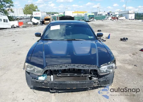 2013 Dodge Charger Srt8 Superbee z USA, uszkodzony, nr VIN 2C3CDXGJ6DH537180